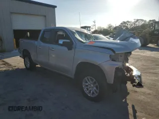2020 Chevrolet Silverado 1500 LT with VIN 1GCRYDED5LZ141911, listed as a Copart auction lot 44265545 with Not Provided miles and Salvage Title. Bid and sale history available at DreamBid. Image 4.