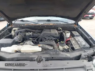 2006 Ford Explorer XLS with VIN 1FMEU62E86UA43780, listed as a IAAI auction lot 42067835 with 165,455 mi miles and . Bid and sale history available at DreamBid. Image 10.