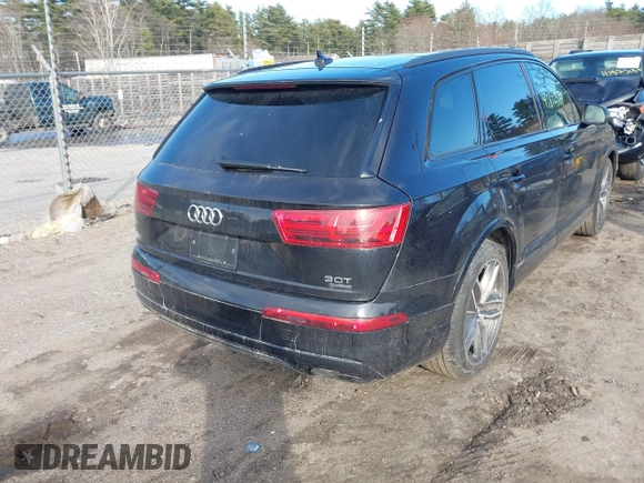 2018 Audi Q7 Prestige with VIN WA1VABF78JD030600, listed as a IAAI auction lot 41810589 with 88,182 mi miles and . Bid and sale history available at DreamBid. Image 4.