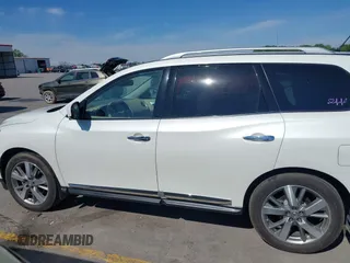 2015 Nissan Pathfinder SL with VIN 5N1AR2MM4FC707351, listed as a IAAI auction lot 42334235 with 124,017 mi miles and . Bid and sale history available at DreamBid. Image 14.
