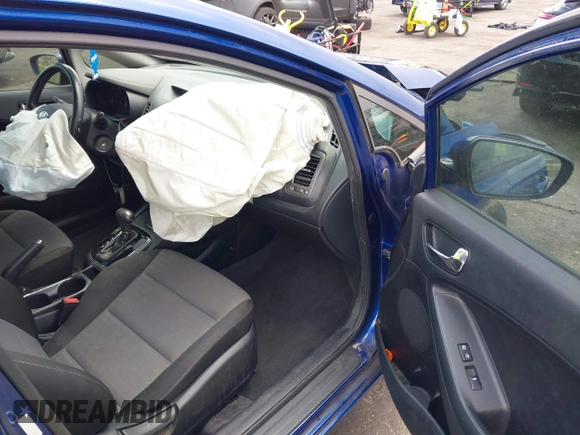2018 Kia Forte LX with VIN 3KPFL4A77JE281839, listed as a IAAI auction lot 42012006 with 134,675 mi miles and . Bid and sale history available at DreamBid. Image 5.