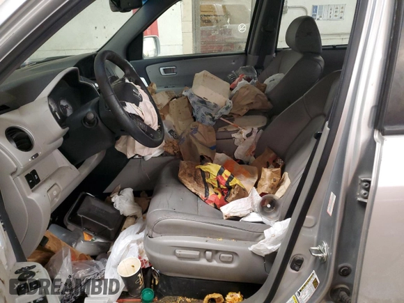 2014 Honda Pilot Touring with VIN 5FNYF4H95EB040840, listed as a Copart auction lot 45274255 with Not Provided miles and Salvage Title. Bid and sale history available at DreamBid. Image 7.