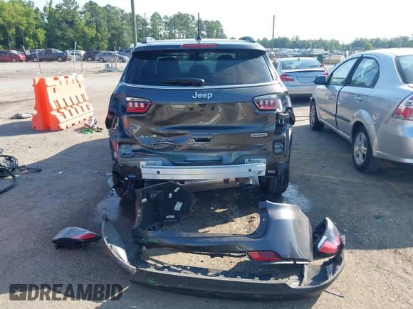 2023 Jeep Compass Latitude Lux with VIN 3C4NJDFN4PT521605, listed as a IAAI auction lot 42589618 with 11,579 mi miles and . Bid and sale history available at DreamBid. Image 17.