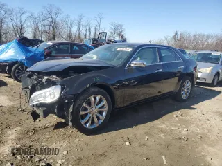 2018 Chrysler 300 Limited z VIN 2C3CCAKG3JH154238, wystawiony jako Copart lot #46437045 z przebiegiem 70 361 mil mil oraz Szkoda całkowita • Salvage title. Historia ofert i sprzedaży dostępna na DreamBid. Obrazek 1.