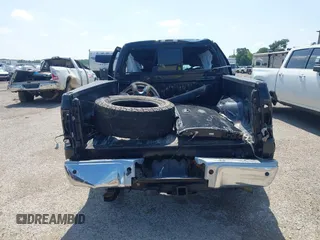 2012 Ford F-250 XL z VIN 1FT7W2BT6CEC82815, wystawiony jako IAAI lot #42440096 z przebiegiem Nie podano mil oraz . Historia ofert i sprzedaży dostępna na DreamBid. Obrazek 15.