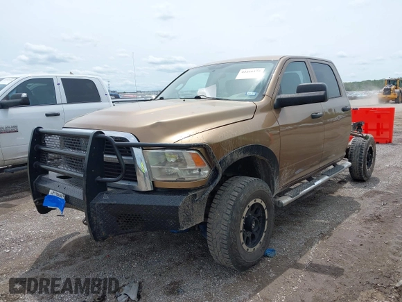 2012 Ram 2500 ST z VIN 3C6UD5CLXCG272362, wystawiony jako IAAI lot #42216175 z przebiegiem 217 984 mil mil oraz . Historia ofert i sprzedaży dostępna na DreamBid. Obrazek 17.