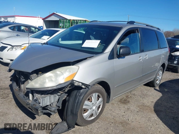 2007 Toyota Sienna CE with VIN 5TDZK23CX7S041018, listed as a IAAI auction lot 41838454 with 249,644 mi miles. Bid and sale history available at carsss.com. Image 2.