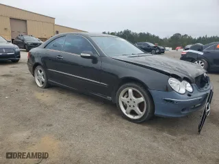 2003 Mercedes-Benz CLK-Class 5.0L with VIN WDBTJ75J03F030622, listed as a Copart auction lot 43467395 with 199,040 mi miles and Clean Title. Bid and sale history available at carsss.com. Image 4.