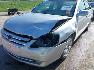 2006 Toyota Avalon XL with VIN 4T1BK36B36U153708, listed as a IAAI auction lot 42049995 with 205,803 mi miles. Bid and sale history available at carsss.com. Image 6.