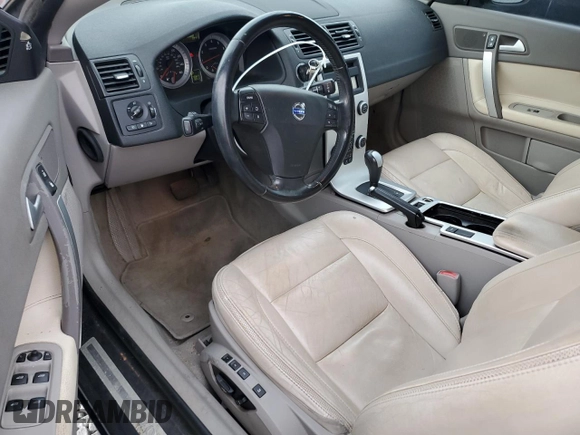 2012 Volvo C70 T5 with VIN YV1672MC9CJ125125, listed as a Copart auction lot 47387825 with 210,829 mi miles and Salvage Title. Bid and sale history available at carsss.com. Image 8.