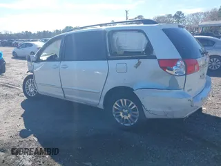 2009 Toyota Sienna XLE with VIN 5TDZK22C09S285474, listed as a IAAI auction lot 41440148 with Not Provided miles and . Bid and sale history available at DreamBid. Image 3.