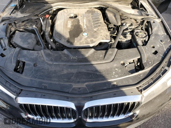 2017 BMW 7 Series 740i with VIN WBA7E2C30HG740620, listed as a Copart auction lot 85750464 with 116,850 mi miles and Salvage Title. Bid and sale history available at carsss.com. Image 11.