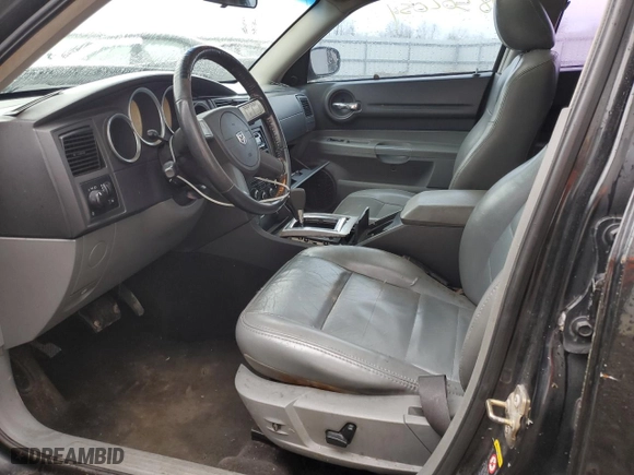 2005 Dodge Magnum RT with VIN 2D8GV58205H610925, listed as a Copart auction lot 48302054 with 189,680 mi miles and Non Repairable. Bid and sale history available at carsss.com. Image 7.