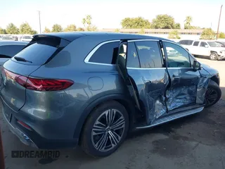 2023 Mercedes-Benz EQS 450+ z VIN 4JGDM2DB2PA001888, wystawiony jako IAAI lot #40797020 z przebiegiem 26 118 mil mil oraz . Historia ofert i sprzedaży dostępna na DreamBid. Obrazek 13.