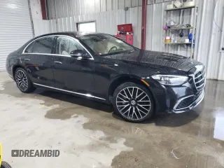 2021 Mercedes-Benz S 580 with VIN W1K6G7GB2MA045758, listed as a Copart auction lot 51275465 with 23,607 mi miles and Salvage Title. Bid and sale history available at DreamBid. Image 4.