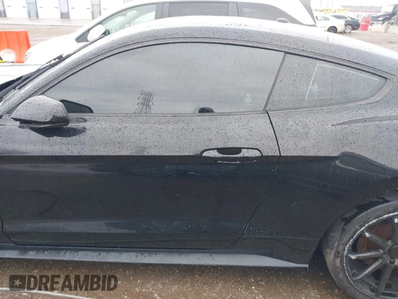 2018 Ford Mustang GT z VIN 1FA6P8CF2J5126231, wystawiony jako IAAI lot #41972432 z przebiegiem 59 402 mil mil oraz . Historia ofert i sprzedaży dostępna na DreamBid. Obrazek 15.