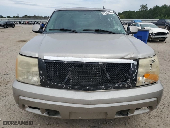 2006 Cadillac Escalade with VIN 1GYEC63N46R147637, listed as a Copart auction lot 73783774 with 358,496 mi miles and Salvage Title. Bid and sale history available at carsss.com. Image 5.