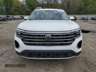 2024 Volkswagen Atlas SE with VIN 1V2DR2CA7RC579036, listed as a Copart auction lot 50594205 with 15,071 mi miles and Salvage title. Bid and sale history available at DreamBid. Image 5.