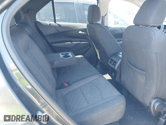 2019 Chevrolet Equinox LT with VIN 2GNAXKEV0K6106725, listed as a IAAI auction lot 41863740 with 171,356 mi miles and . Bid and sale history available at carsss.com. Image 8.