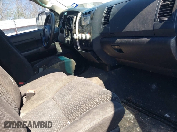 2013 Toyota Tundra 4WD Truck with VIN 5TFDW5F14DX279527, listed as a IAAI auction lot 41594899 with 212,973 mi miles. Bid and sale history available at carsss.com. Image 5.