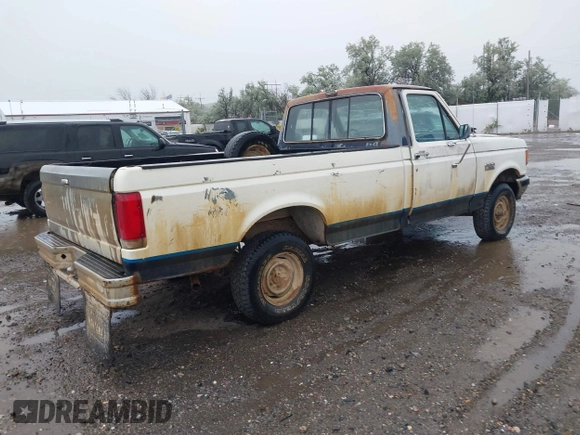 1988 Ford F-150 with VIN 2FTEF14Y6JCA33783, listed as a IAAI auction lot 42519893 with 1,135 mi miles and . Bid and sale history available at DreamBid. Image 4.