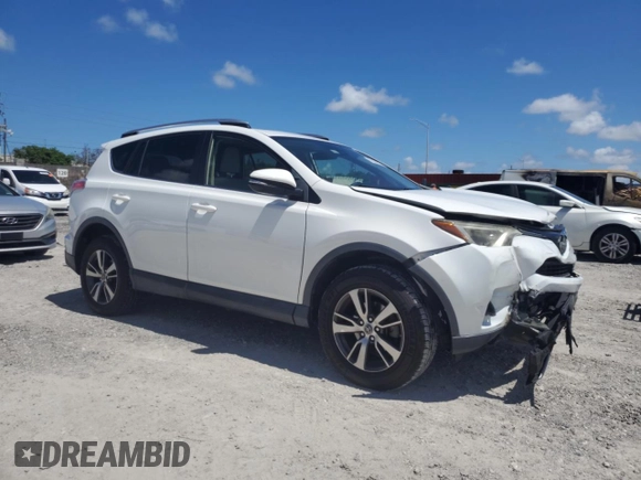 2018 Toyota RAV4 XLE z VIN JTMWFREVXJD127480, wystawiony jako Copart lot #61004625 z przebiegiem 33 179 mil mil oraz Szkoda całkowita • Salvage title. Historia ofert i sprzedaży dostępna na DreamBid. Obrazek 4.