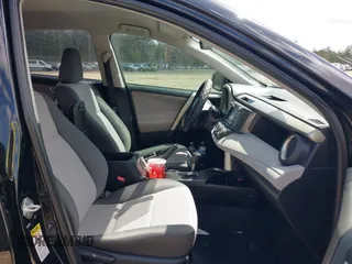 2014 Toyota RAV4 LE с VIN 2T3ZFREV6EW102579, выставлен на аукционе IAAI как лот 42217086 с пробегом 58 266 миль миль и . История ставок и продаж доступна на DreamBid. Изображение 5.