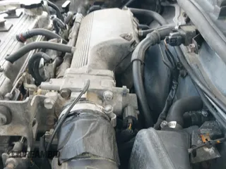 1993 Toyota Corolla DLX z VIN 1NXAE09E8PZ030818, wystawiony jako IAAI lot #42446701 z przebiegiem 345 391 mil mil oraz . Historia ofert i sprzedaży dostępna na DreamBid. Obrazek 12.