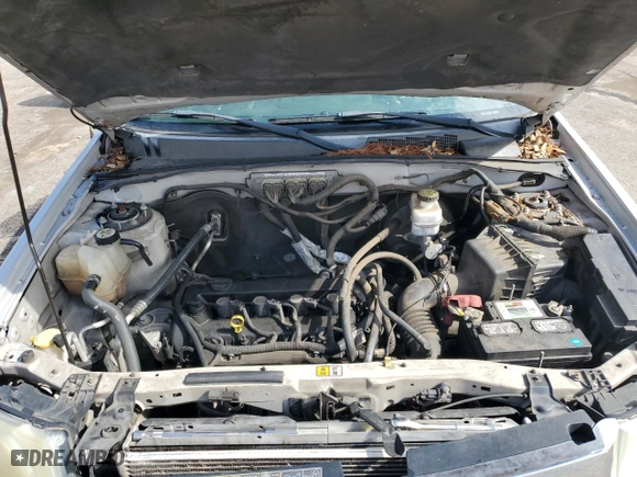 2011 Ford Escape Limited with VIN 1FMCU0E77BKB64906, listed as a Copart auction lot 45541505 with 257,959 mi miles and Salvage Title. Bid and sale history available at carsss.com. Image 12.