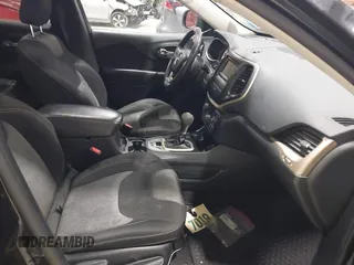 2014 Jeep Cherokee Latitude with VIN 1C4PJMCS6EW299532, listed as a IAAI auction lot 41833888 with 199,915 mi miles and . Bid and sale history available at DreamBid. Image 5.