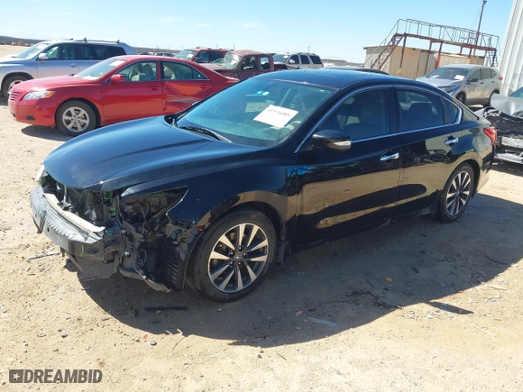2017 Nissan Altima 2.5 SR with VIN 1N4AL3AP2HC258805, listed as a IAAI auction lot 41576085 with 137,491 mi miles. Bid and sale history available at carsss.com. Image 18.