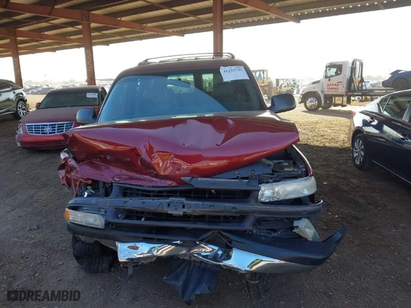 2001 Chevrolet Tahoe Special Service Veh with VIN 1GNEK13V41J280036, listed as a IAAI auction lot 41232795 with NaN miles. Bid and sale history available at carsss.com. Image 12.