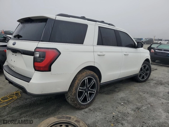 2020 Ford Expedition Limited with VIN 1FMJU2AT0LEA75121, listed as a Copart auction lot 85948674 with 60,485 mi miles and Salvage Title. Bid and sale history available at carsss.com. Image 3.