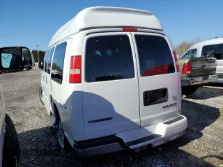 2005 Chevrolet Express Cargo Van YF7 Upfitter with VIN 1GBFG15TX51212747, listed as a Copart auction lot 49425925 with 74,685 mi miles and Salvage Title. Bid and sale history available at carsss.com. Image 2.