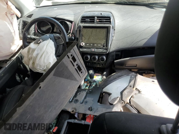 2021 Mitsubishi Outlander ES с VIN JA4ARUAU7MU025506, выставлен на аукционе Copart как лот 50830495 с пробегом Не указан миль и Списание • Salvage title. История ставок и продаж доступна на DreamBid. Изображение 8.