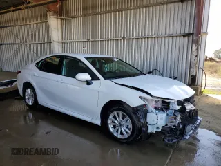 2025 Toyota Camry LE with VIN 4T1DAACK4SU048772, listed as a Copart auction lot 53307215 with 10,997 mi miles and Clean Title. Bid and sale history available at DreamBid. Image 4.