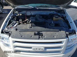 2008 Ford Expedition Max Limited с VIN 1FMFK20598LA05165, выставлен на аукционе IAAI как лот 42544119 с пробегом 230 904 миль миль и . История ставок и продаж доступна на DreamBid. Изображение 10.