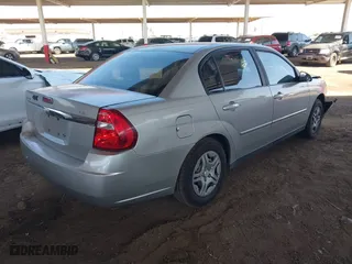 2006 Chevrolet Malibu LS w/1LS with VIN 1G1ZS51F56F284189, listed as a IAAI auction lot 41976866 with 166,210 mi miles. Bid and sale history available at carsss.com. Image 4.