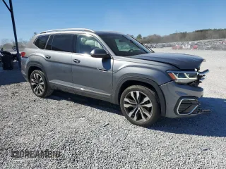 2022 Volkswagen Atlas SEL Premium R-Line with VIN 1V2FR2CA1NC501595, listed as a Copart auction lot 47357345 with 47,354 mi miles and Salvage title. Bid and sale history available at DreamBid. Image 4.