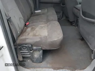 2006 Ford F-150 XLT с VIN 1FTPW12506FB02058, выставлен на аукционе IAAI как лот 42370761 с пробегом 322 396 миль миль и . История ставок и продаж доступна на DreamBid. Изображение 8.
