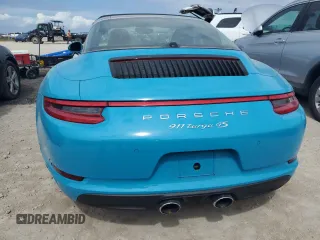 2017 Porsche 911 4S with VIN WP0BB2A98HS136078, listed as a Copart auction lot 75467624 with Not Provided miles and Non Repairable. Bid and sale history available at carsss.com. Image 6.