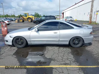 2000 Acura Integra LS with VIN JH4DC4454YS003343, listed as a IAAI auction lot 42301849 with 208,030 mi miles and . Bid and sale history available at DreamBid. Image 14.