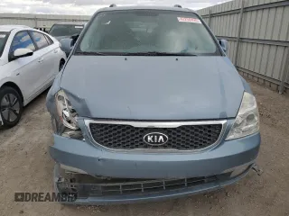 2014 Kia Sedona LX with VIN KNDMG4C78E6538916, listed as a Copart auction lot 42258495 with 145,260 mi miles and Salvage Title. Bid and sale history available at carsss.com. Image 5.