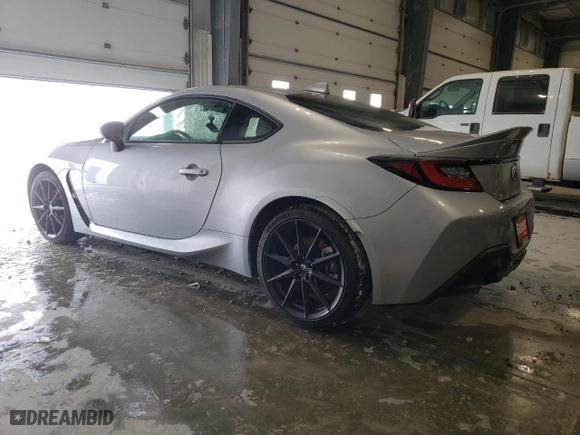 2024 Toyota GR86 Premium with VIN JF1ZNBE16R9752970, listed as a Copart auction lot 44932225 with 1,087 mi miles and Salvage Title. Bid and sale history available at carsss.com. Image 2.