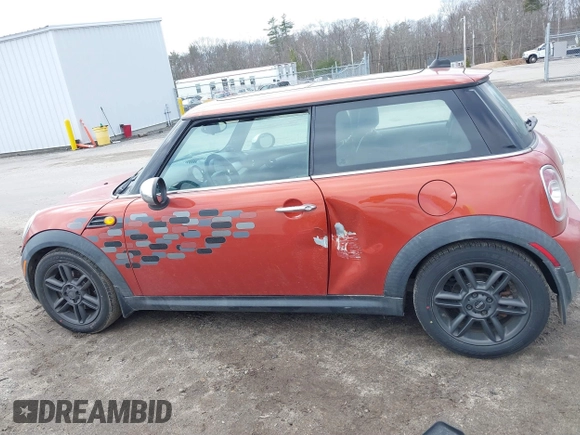 2011 MINI Hardtop with VIN WMWSU3C54BTX96143, listed as a IAAI auction lot 41854987 with 102,743 mi miles and . Bid and sale history available at DreamBid. Image 13.
