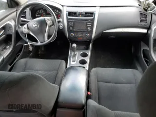2015 Nissan Altima 2.5 S with VIN 1N4AL3AP4FC488732, listed as a Copart auction lot 50881575 with 217,897 mi miles and Salvage Title. Bid and sale history available at carsss.com. Image 8.