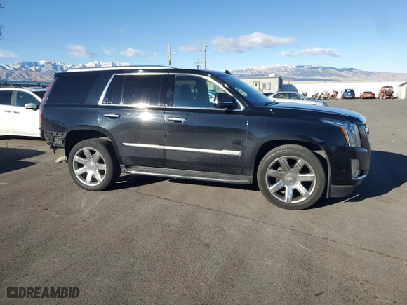 2019 Cadillac Escalade Luxury with VIN 1GYS4BKJ2KR277708, listed as a Copart auction lot 80950244 with 194,771 mi miles and Salvage Title. Bid and sale history available at carsss.com. Image 4.