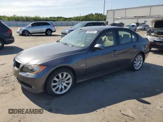 2007 BMW 3 Series 328xi z VIN WBAVC93537K030372, wystawiony jako Copart lot #59090425 z przebiegiem 191 023 mil mil oraz Czysty tytuł • Clean title. Historia ofert i sprzedaży dostępna na DreamBid. Obrazek 1.