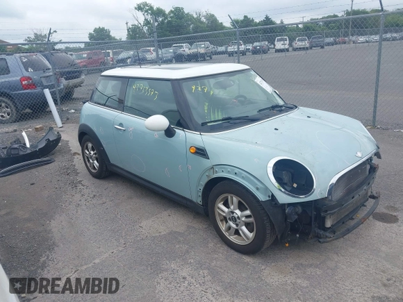 2012 MINI Hardtop with VIN WMWSU3C53CT186381, listed as a IAAI auction lot 42713573 with 134,408 mi miles and . Bid and sale history available at DreamBid. Image 1.