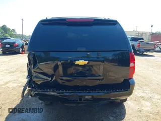 2013 Chevrolet Tahoe LS with VIN 1GNSCAE06DR263469, listed as a IAAI auction lot 42245636 with 240,506 mi miles and . Bid and sale history available at DreamBid. Image 18.